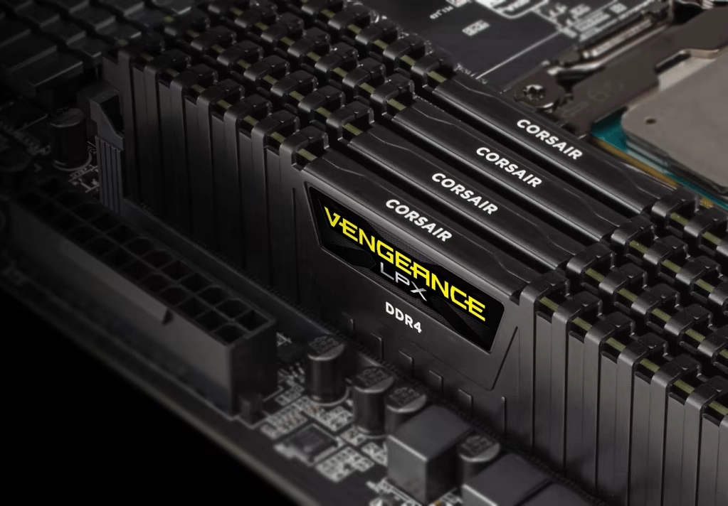 Corsair CMK16GX4M2D3600C18 (DDR4 PC4-28800 8GB 2枚組)_ハイパフォーマンスのオーバークロックを想定した設計