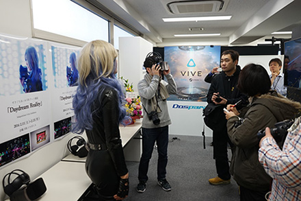 せきぐちあいみ世界初VRアート個展『Daydream Reality』の様子