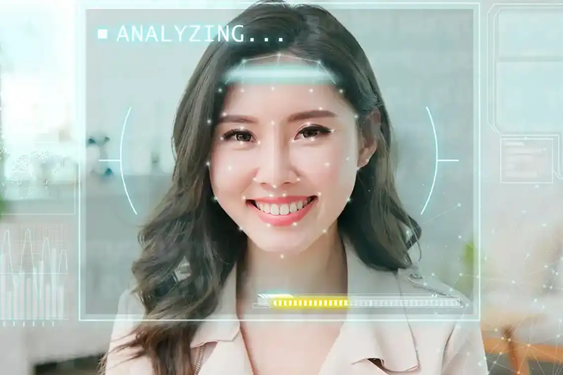 Webカメラと顔認証機能